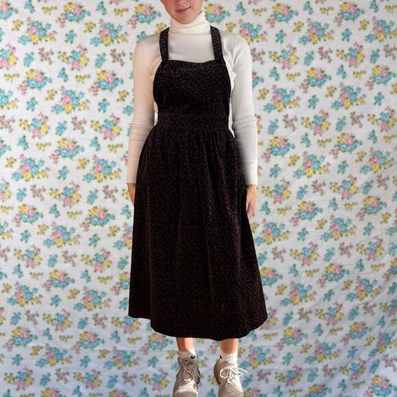 glenora Dresses & Skirts - VINTAGE GLENORA FLORAL VELVET OVERALL APRON DRESS SIZE 6